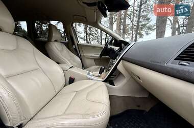 Внедорожник / Кроссовер Volvo XC60 2012 в 