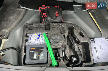 Внедорожник / Кроссовер Volvo XC60 2012 в 