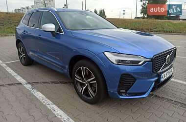 Внедорожник / Кроссовер Volvo XC60 2018 в 