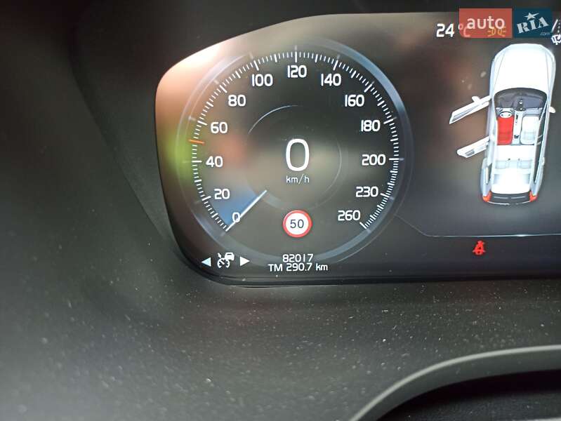 Внедорожник / Кроссовер Volvo XC60 2018 в Киеве