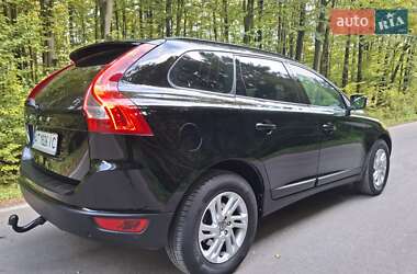 Внедорожник / Кроссовер Volvo XC60 2012 в 