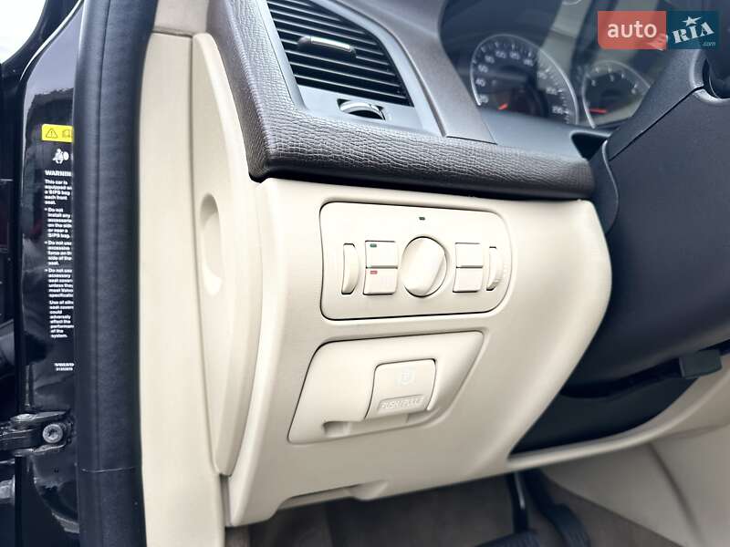Внедорожник / Кроссовер Volvo XC60 2009 в Одессе