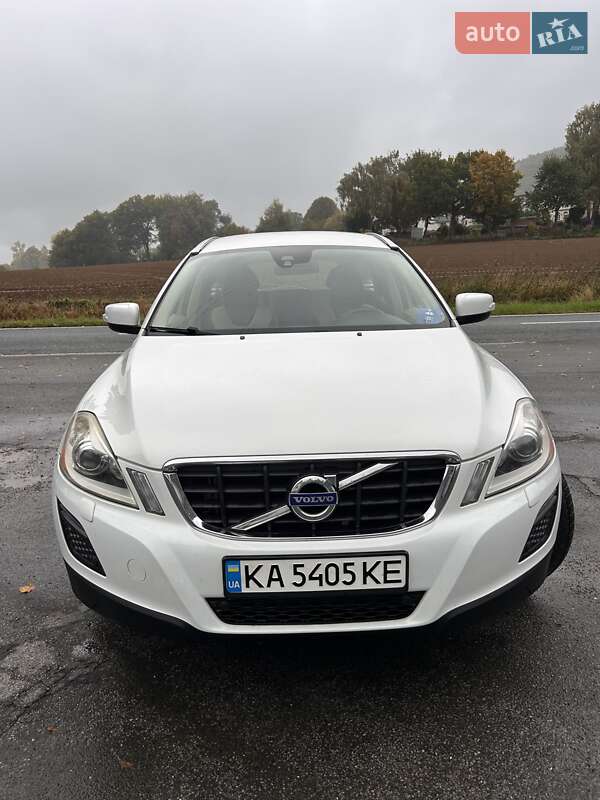 Внедорожник / Кроссовер Volvo XC60 2012 в Киеве