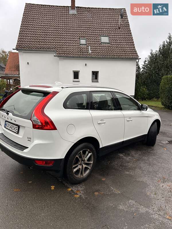 Внедорожник / Кроссовер Volvo XC60 2012 в Киеве