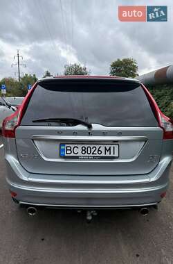 Позашляховик / Кросовер Volvo XC60 2013 в 