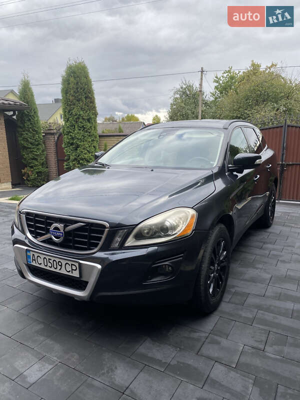 Внедорожник / Кроссовер Volvo XC60 2009 в Луцке