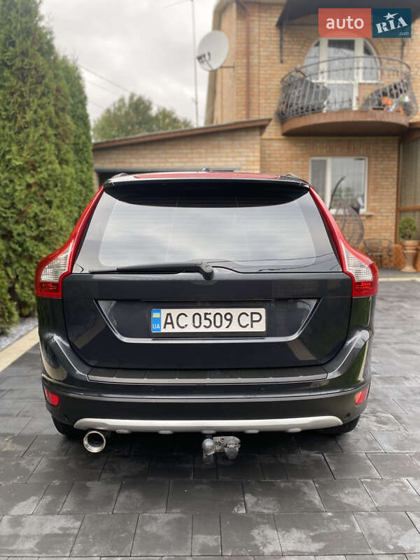 Внедорожник / Кроссовер Volvo XC60 2009 в Луцке