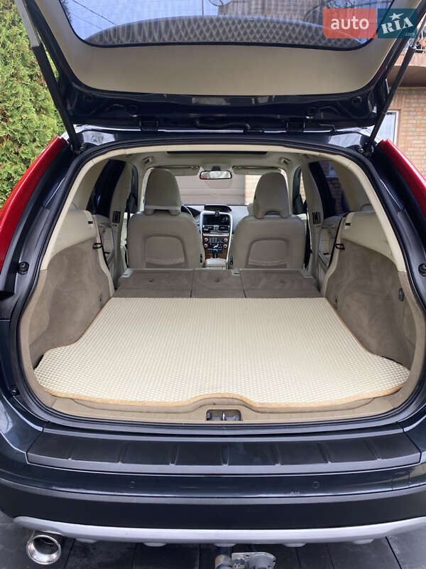 Внедорожник / Кроссовер Volvo XC60 2009 в Луцке