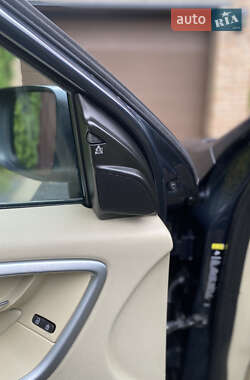 Внедорожник / Кроссовер Volvo XC60 2009 в 