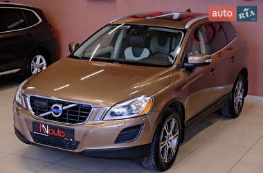 Внедорожник / Кроссовер Volvo XC60 2012 в 