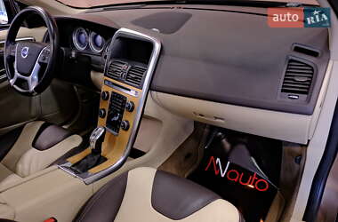 Внедорожник / Кроссовер Volvo XC60 2012 в 
