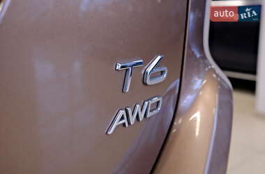 Внедорожник / Кроссовер Volvo XC60 2012 в 