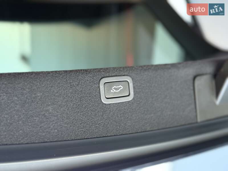 Внедорожник / Кроссовер Volvo XC60 2016 в Львове
