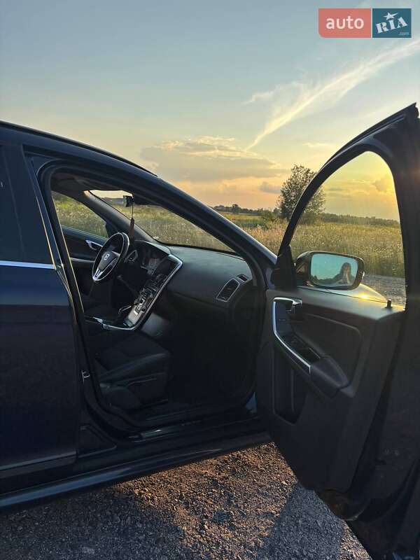 Внедорожник / Кроссовер Volvo XC60 2015 в Виннице фото 8 Внедорожник / Кроссовер Volvo XC60 2015 в Виннице