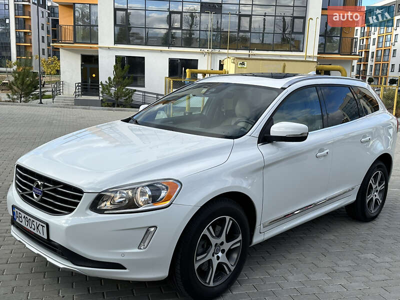 Внедорожник / Кроссовер Volvo XC60 2014 в 