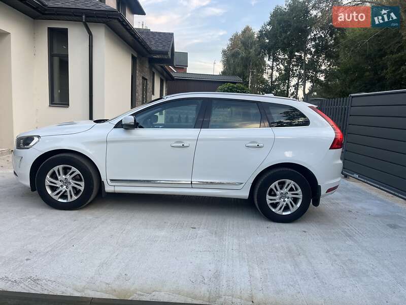 Позашляховик / Кросовер Volvo XC60 2013 в Києві