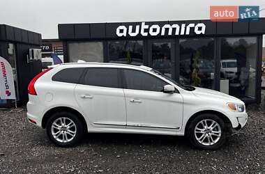 Внедорожник / Кроссовер Volvo XC60 2015 в 