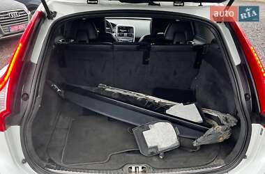 Внедорожник / Кроссовер Volvo XC60 2015 в 