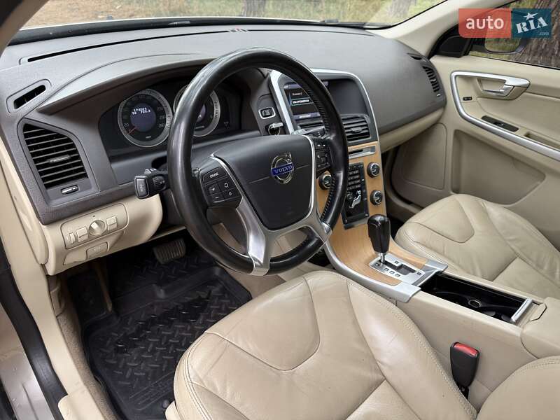 Позашляховик / Кросовер Volvo XC60 2012 в Києві