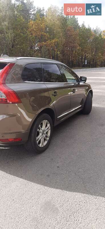 Внедорожник / Кроссовер Volvo XC60 2015 в Коростене