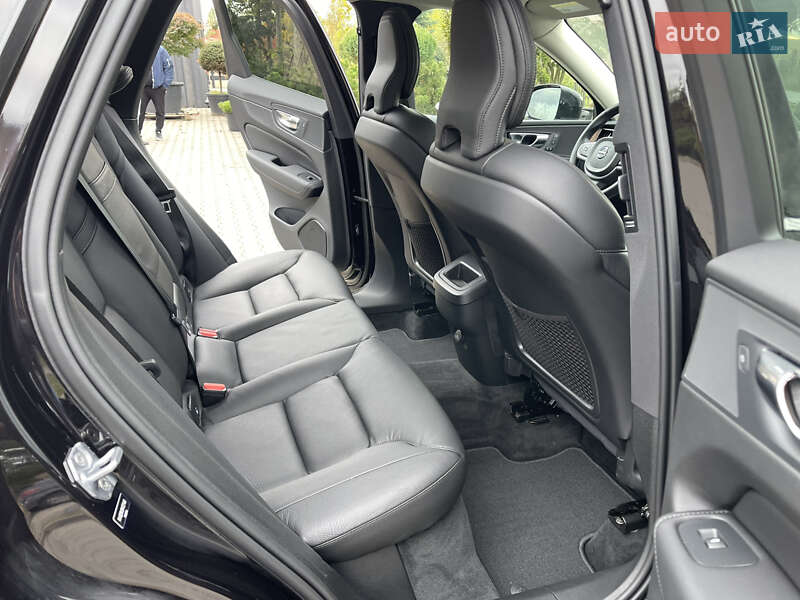Внедорожник / Кроссовер Volvo XC60 2021 в Луцке фото 21 Внедорожник / Кроссовер Volvo XC60 2021 в Луцке
