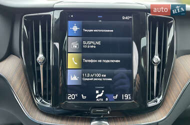 Позашляховик / Кросовер Volvo XC60 2021 в  фото 34 Позашляховик / Кросовер Volvo XC60 2021 в