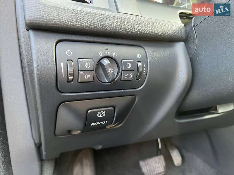 Внедорожник / Кроссовер Volvo XC60 2008 в Сумах