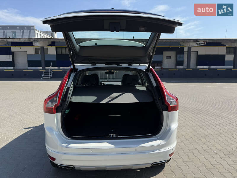 Внедорожник / Кроссовер Volvo XC60 2016 в Ровно