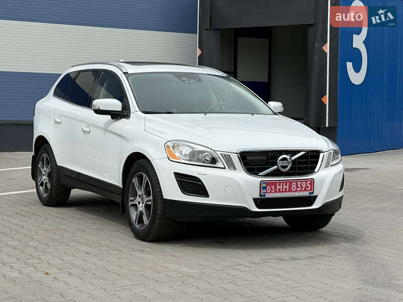 Внедорожник / Кроссовер Volvo XC60 2012 в Ровно