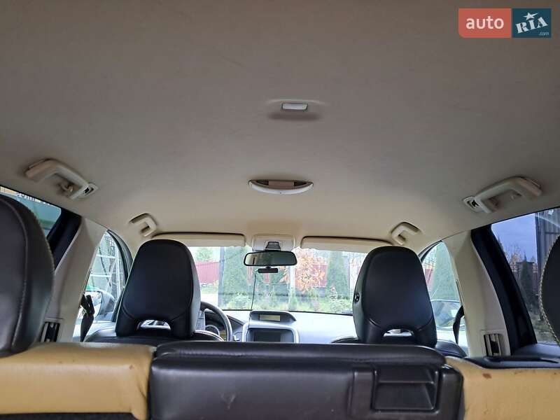 Позашляховик / Кросовер Volvo XC60 2009 в Житомирі