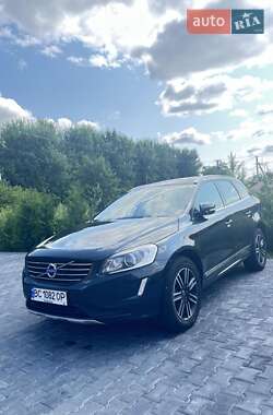 Внедорожник / Кроссовер Volvo XC60 2017 в 