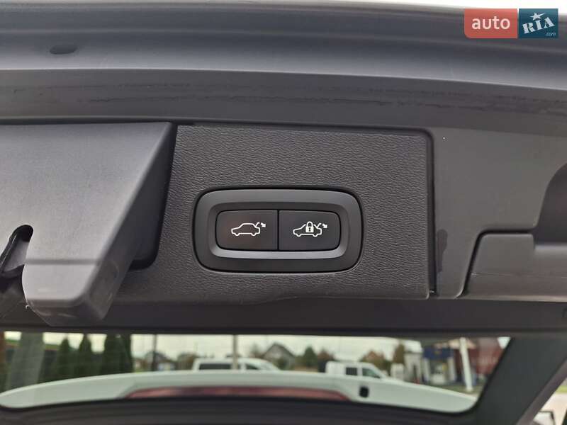 Позашляховик / Кросовер Volvo XC60 2017 в Кам'янець-Подільському фото 38 Позашляховик / Кросовер Volvo XC60 2017 в Кам'янець-Подільському