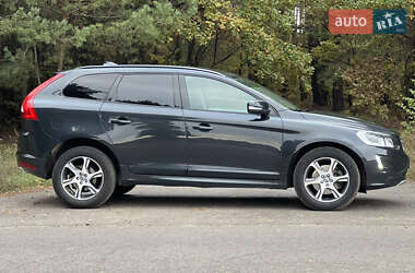 Позашляховик / Кросовер Volvo XC60 2014 в 