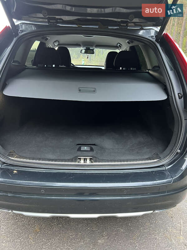 Позашляховик / Кросовер Volvo XC60 2014 в Луцьку