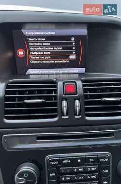 Позашляховик / Кросовер Volvo XC60 2014 в 