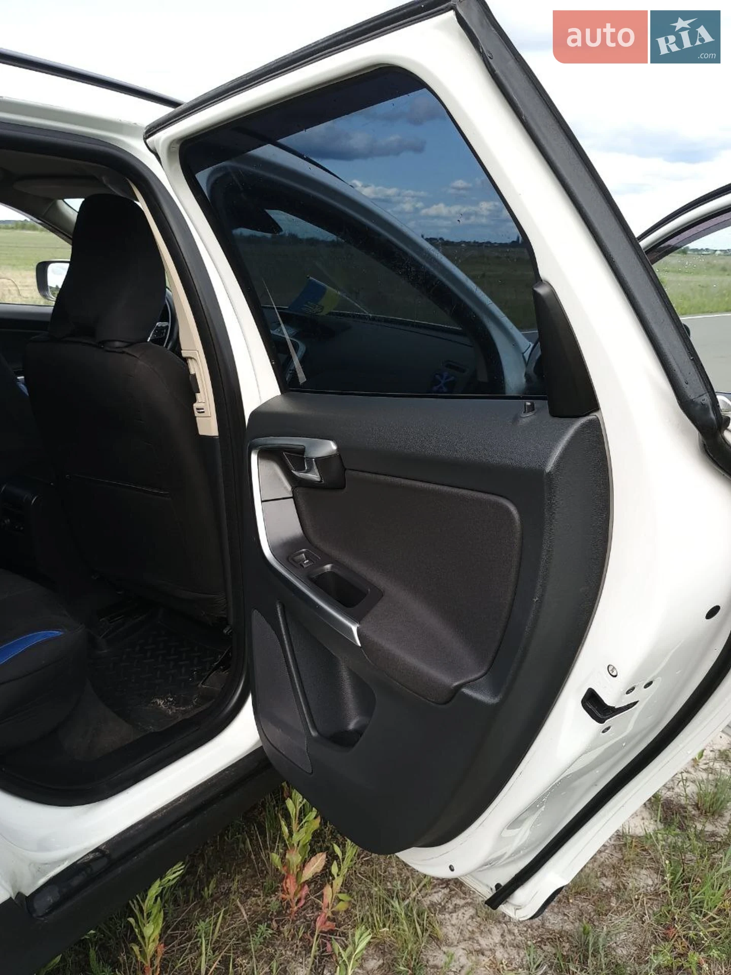2010 Volvo XC60 - мініатюра 2