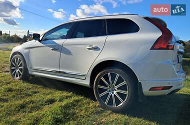 Внедорожник / Кроссовер Volvo XC60 2014 в 
