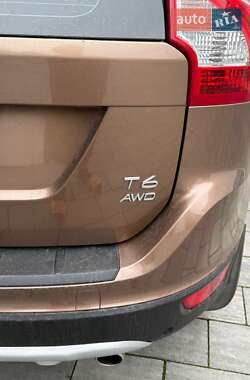 Внедорожник / Кроссовер Volvo XC60 2012 в 