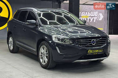 Внедорожник / Кроссовер Volvo XC60 2013 в 
