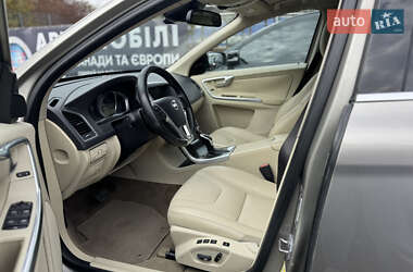Внедорожник / Кроссовер Volvo XC60 2014 в 