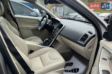 Внедорожник / Кроссовер Volvo XC60 2014 в 