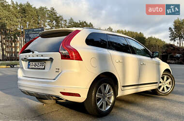 Внедорожник / Кроссовер Volvo XC60 2017 в 