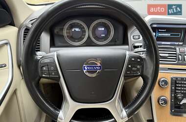 Позашляховик / Кросовер Volvo XC60 2012 в  фото 40 Позашляховик / Кросовер Volvo XC60 2012 в