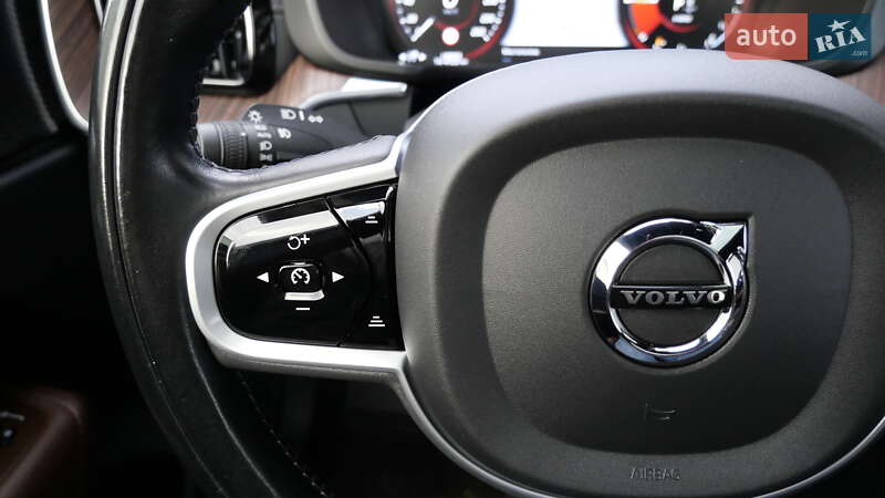 Внедорожник / Кроссовер Volvo XC60 2021 в Львове фото 37 Внедорожник / Кроссовер Volvo XC60 2021 в Львове
