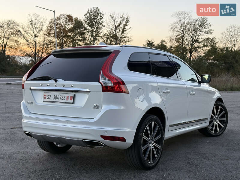 Внедорожник / Кроссовер Volvo XC60 2017 в Радивилове