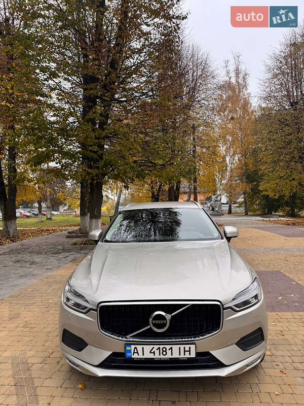 Внедорожник / Кроссовер Volvo XC60 2019 в Киеве