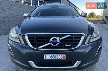 Позашляховик / Кросовер Volvo XC60 2010 в  фото 4 Позашляховик / Кросовер Volvo XC60 2010 в