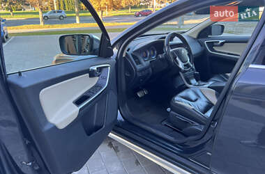 Позашляховик / Кросовер Volvo XC60 2010 в  фото 33 Позашляховик / Кросовер Volvo XC60 2010 в