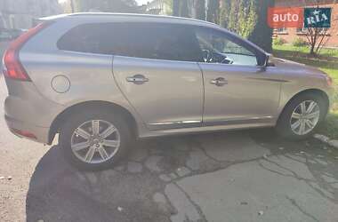 Внедорожник / Кроссовер Volvo XC60 2015 в  фото 6 Внедорожник / Кроссовер Volvo XC60 2015 в