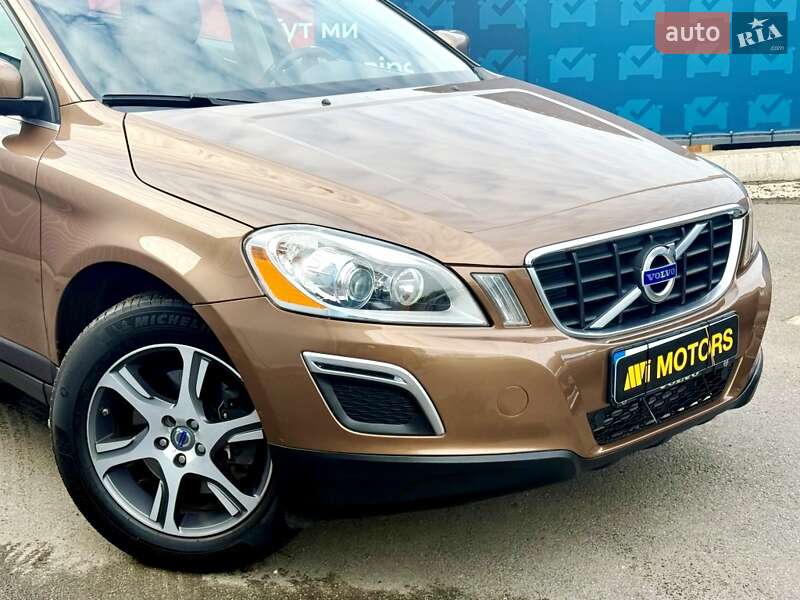 Позашляховик / Кросовер Volvo XC60 2012 в Києві фото 9 Позашляховик / Кросовер Volvo XC60 2012 в Києві
